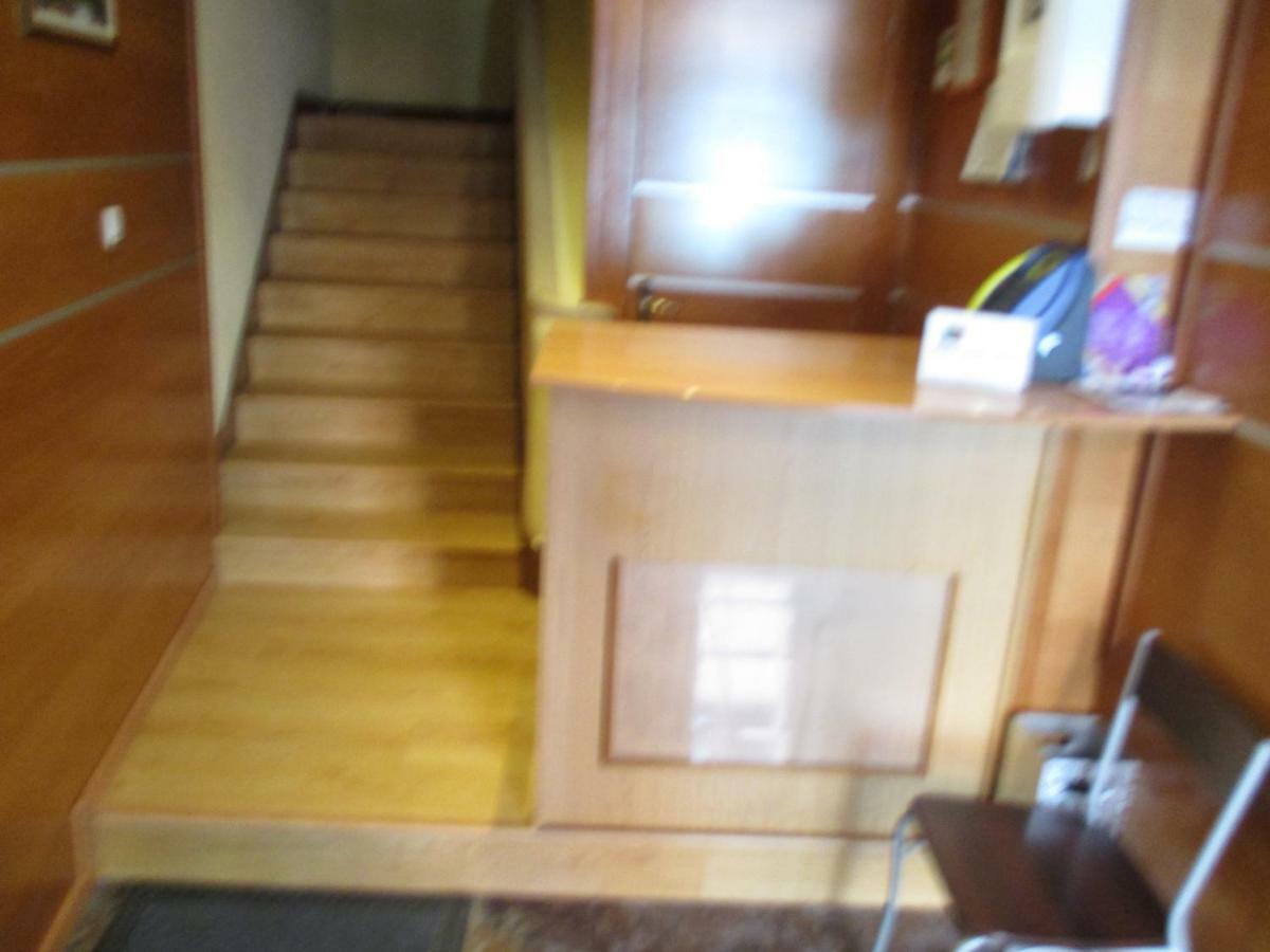 Hostal Becares Palencia Extérieur photo